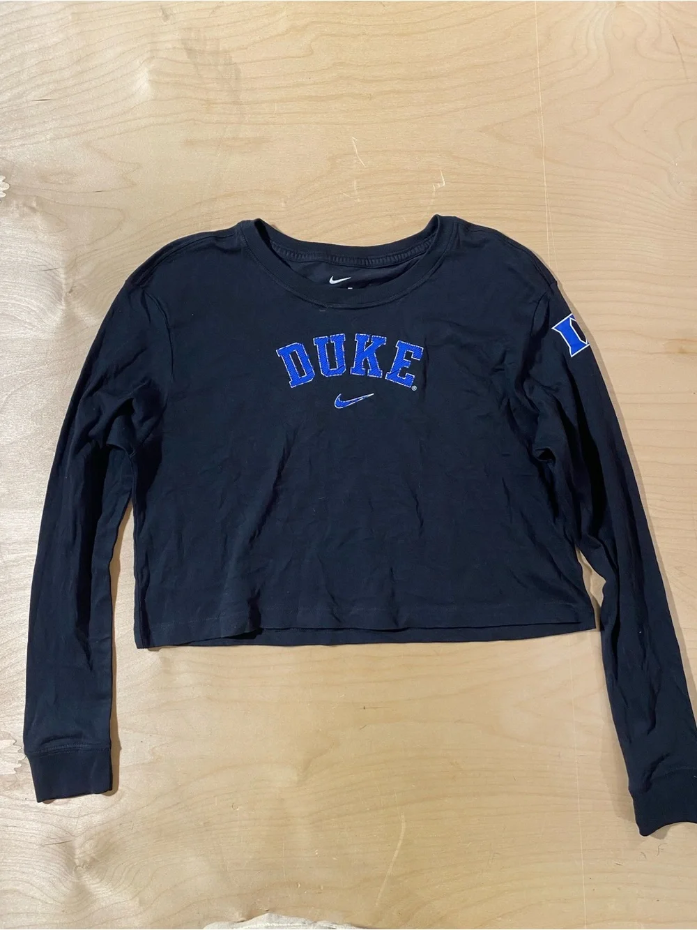 Nike cropped long